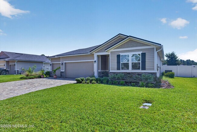 Building Photo - 855 Flach Dr
