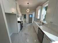 Building Photo - 280 N McNeil St