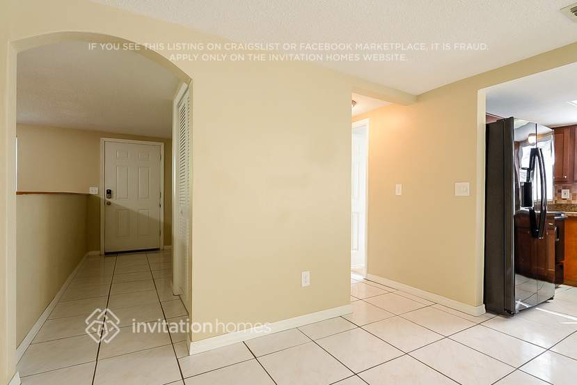 Building Photo - 1741 Dartmouth Dr