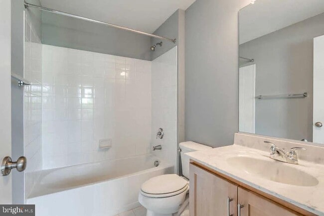 Building Photo - 43217 Whelplehill Terrace