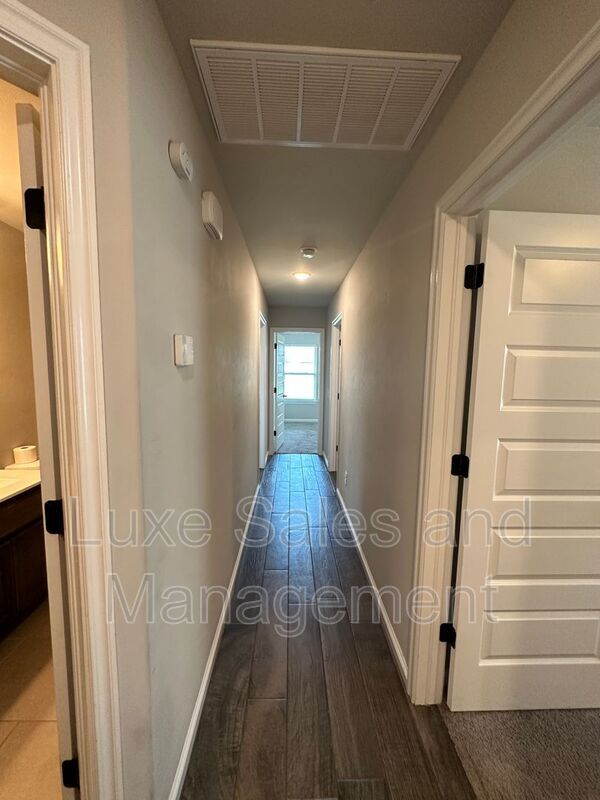 Building Photo - 3404 N W 161st St