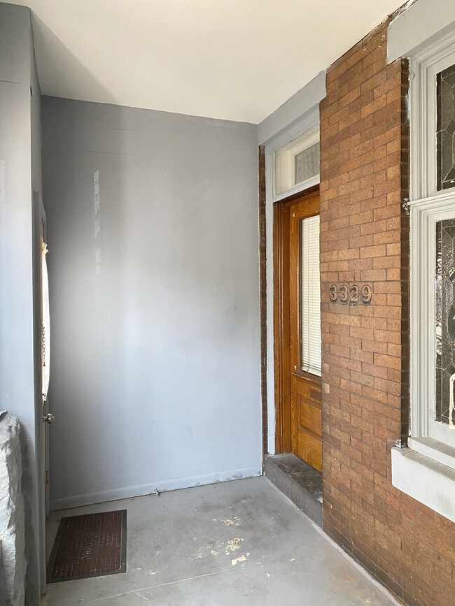 Building Photo - 3329 Jasper St