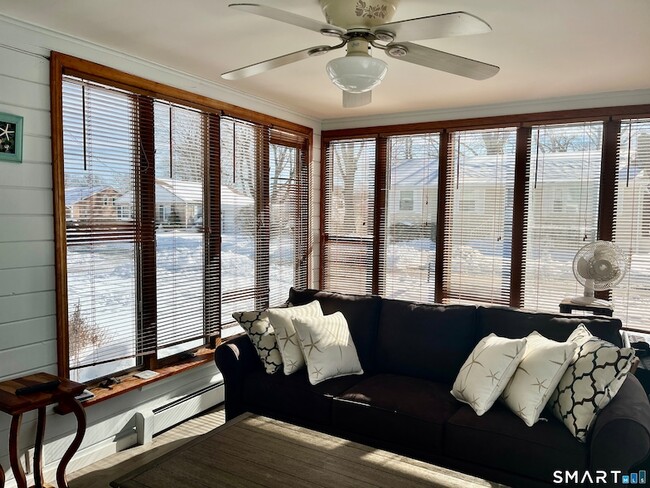 Building Photo - 51 Billow Rd