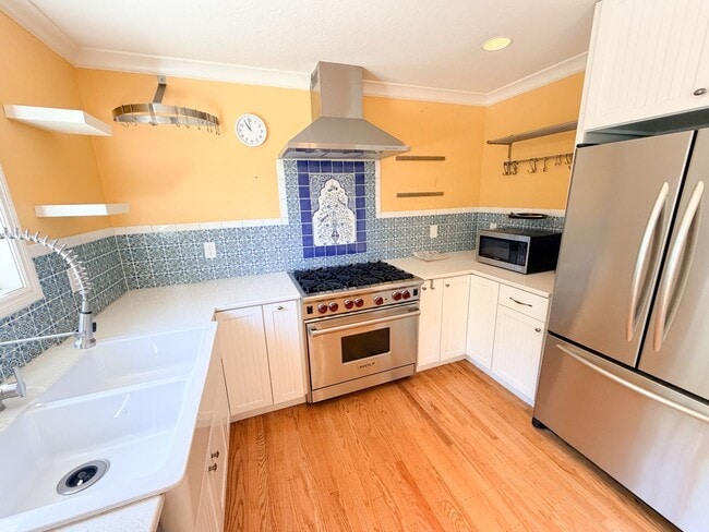 Building Photo - Spanish Style Home in Livermore Available Now!