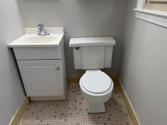 Building Photo - 5 Embry St