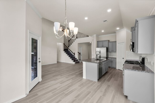 Building Photo - 4420 Mimic Dr