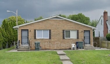 Building Photo - 2918 Cleveland Ave