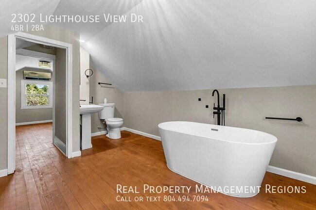 Building Photo - 2302 Lighthouse View Dr