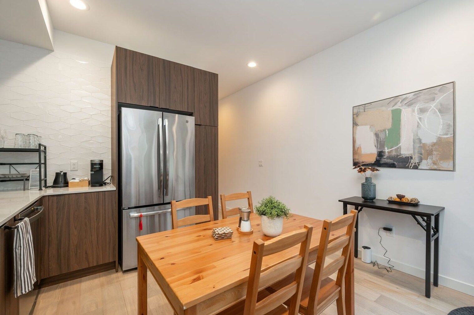 Building Photo - 6125 Sand Point Way NE