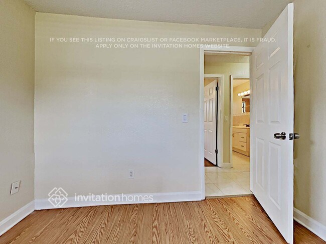 Building Photo - 8145 Troxler Dr