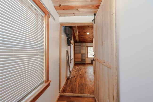 Building Photo - 40 Chemung Rd