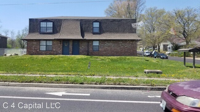 Building Photo - 1720 Amelia St