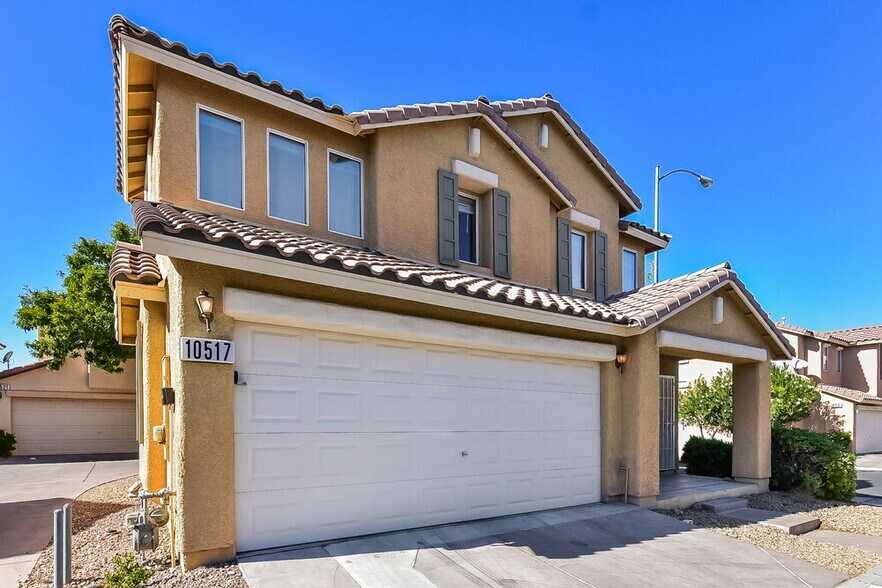 Building Photo - 10517 Silver Cholla Ct