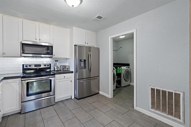 Building Photo - 3734 Olney Ct