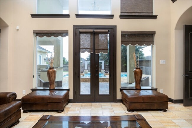Building Photo - 25207 Springwood Lake Dr