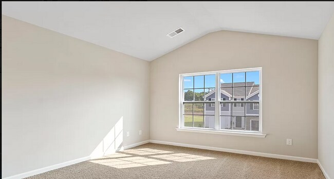 Building Photo - 3813 Buckskin Wy