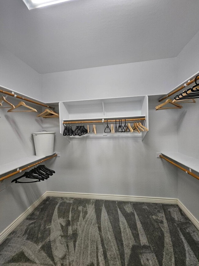 Building Photo - 29718 N 121st Dr