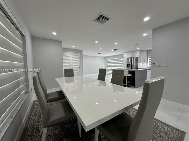 Building Photo - 9275 SW 67th St