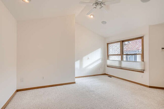 Building Photo - Beautiful Cherry Creek Home- Great Location! Low maintenance yard! Flexible Move In Date