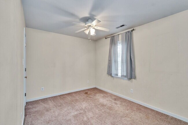 Building Photo - 11430 Wiltstaff Dr