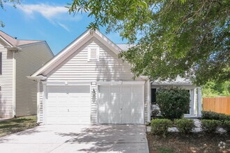 Building Photo - 5013 Reservoir Rd