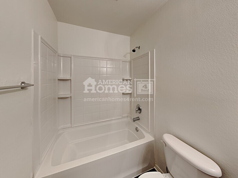 Building Photo - 1108 Beaverwood Ln