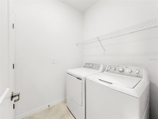 Building Photo - 5552 Summit Point Cir