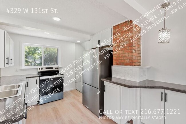 Building Photo - 4329 W 131st St