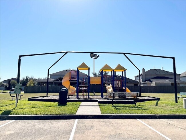 Building Photo - 19339 Vermillion Ct