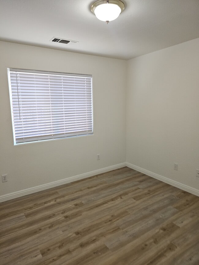 Building Photo - 6111 Brewer Creek Dr