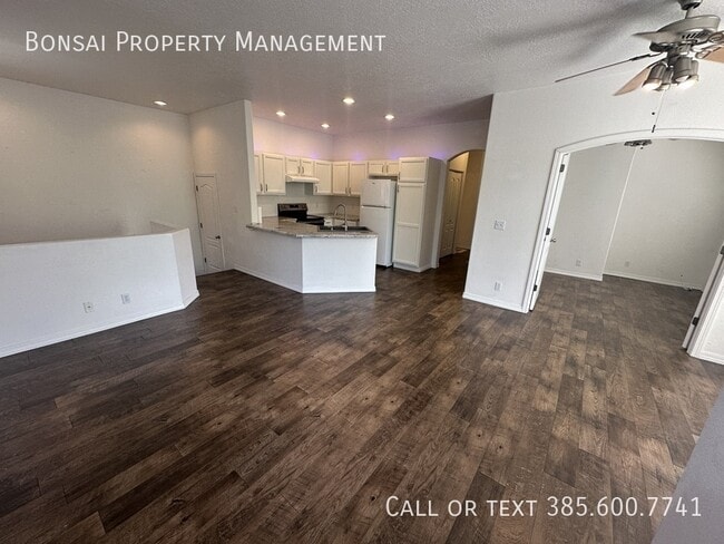 Building Photo - 3854 Garonne Ave