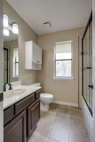 Building Photo - 333 Parkway Blvd