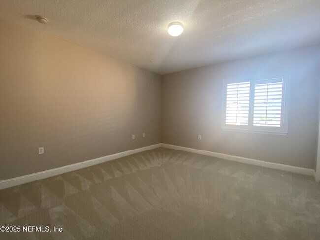 Building Photo - 1840 Rear Admiral Ln