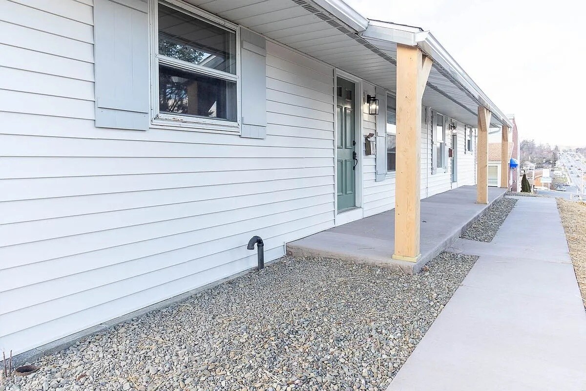 front porch (there is front porch furniture now!) - 1026 N Atherton St
