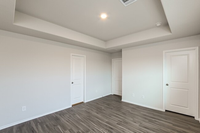 Building Photo - 3024 Paintbrush Dr