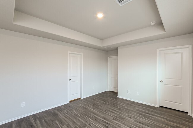 Building Photo - 3121 Wood Lily Dr