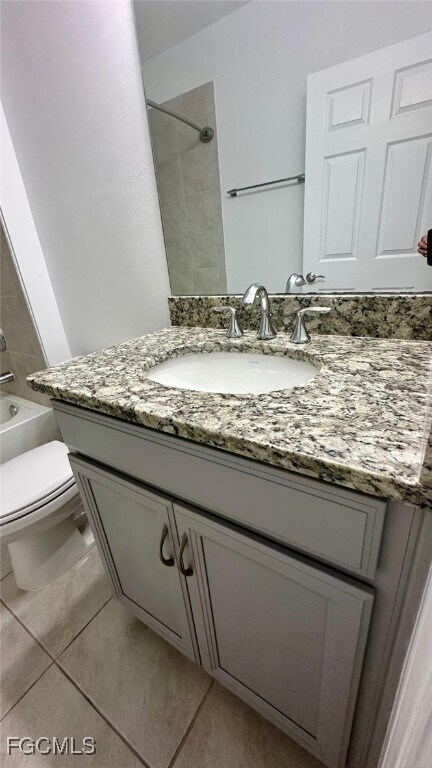 Building Photo - 3034 Royal Gardens Ave