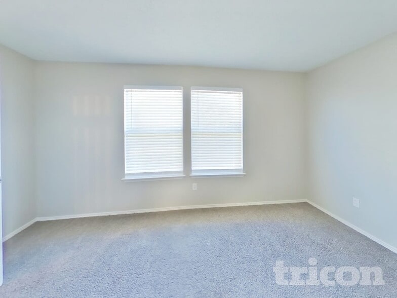 Building Photo - 1516 Warrington Way