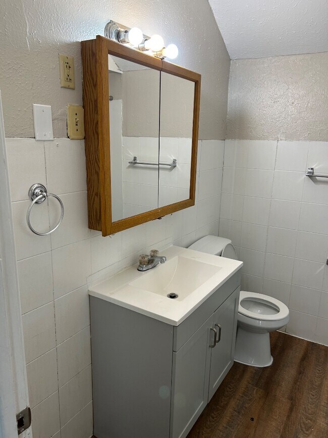 Building Photo - 4301 W 47th St