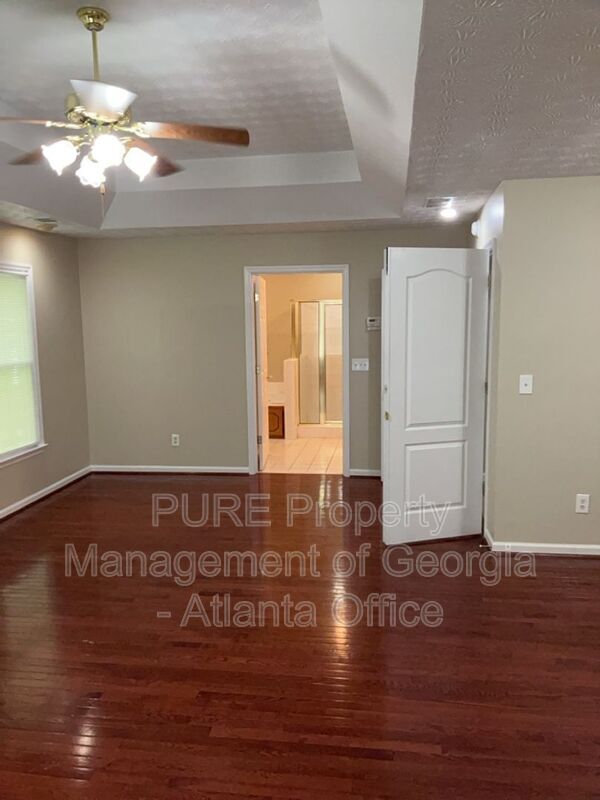 Building Photo - 3213 Southridge