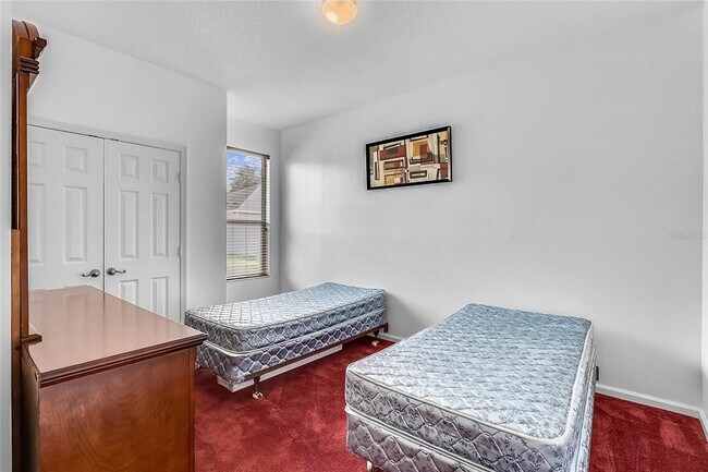 Building Photo - 942 Kingsridge Cir