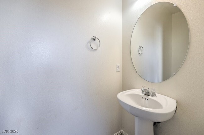 Building Photo - 4516 Townwall St