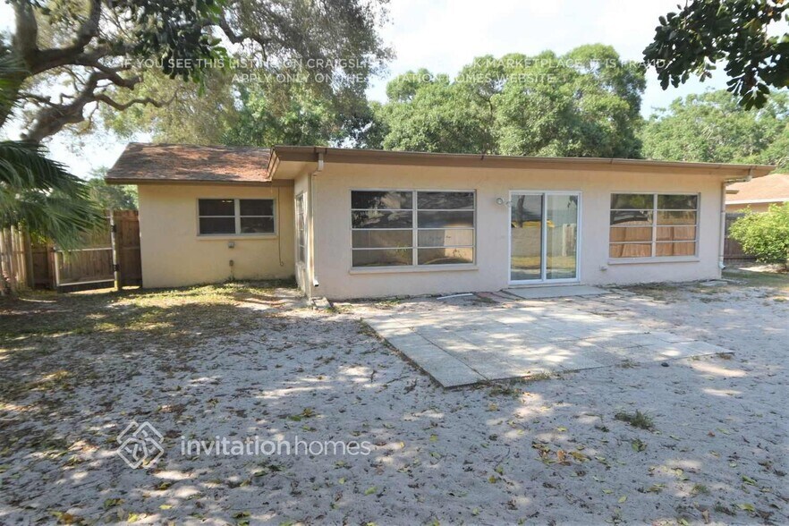 Building Photo - 2631 Cypress Bend Dr