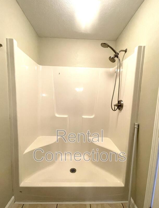 Building Photo - 601 Heritage Dr