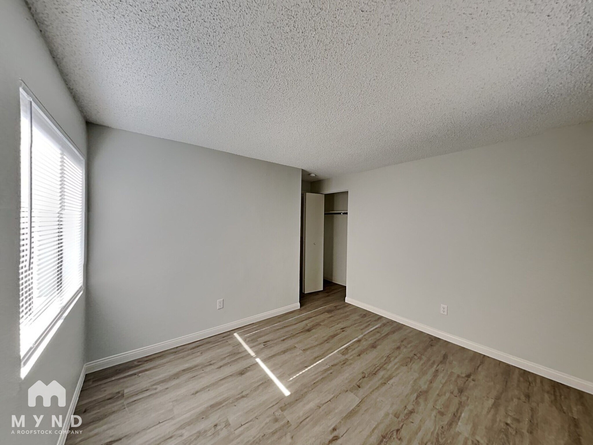 Building Photo - 545 Truffles St