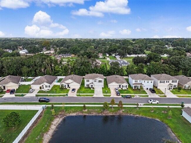 Building Photo - 36851 Goffaux Loop