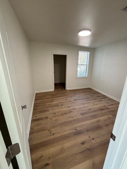 Building Photo - 209 Archer St