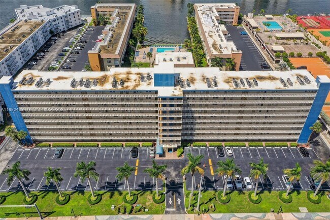 Building Photo - 1893 S Ocean Dr