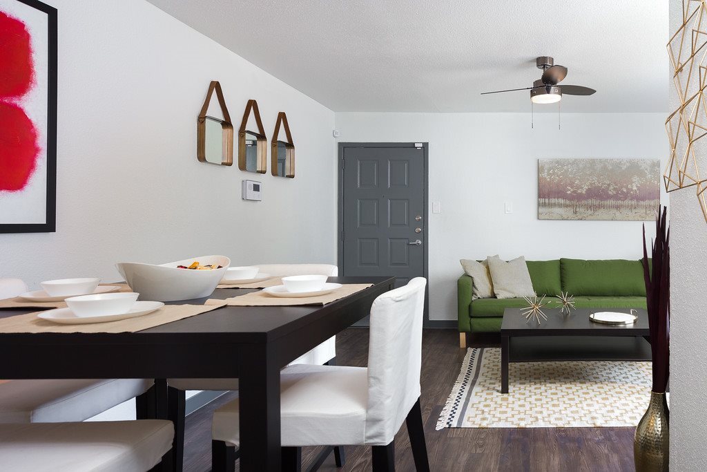 Building Photo - 8912 N Lamar Blvd