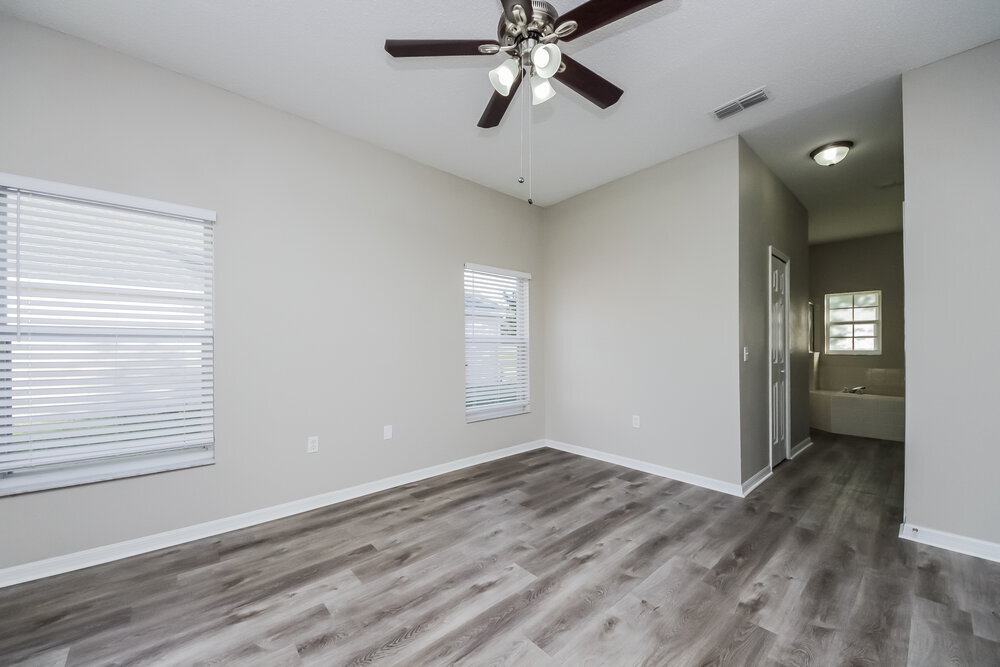 Building Photo - 405 Acacia Tree Way